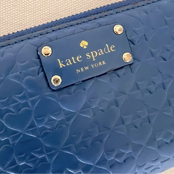 πHPπ Kate Spade Penn Place Embossed Zip-Around Wallet - Picture 3 of 6